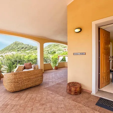 Pedra Villa
